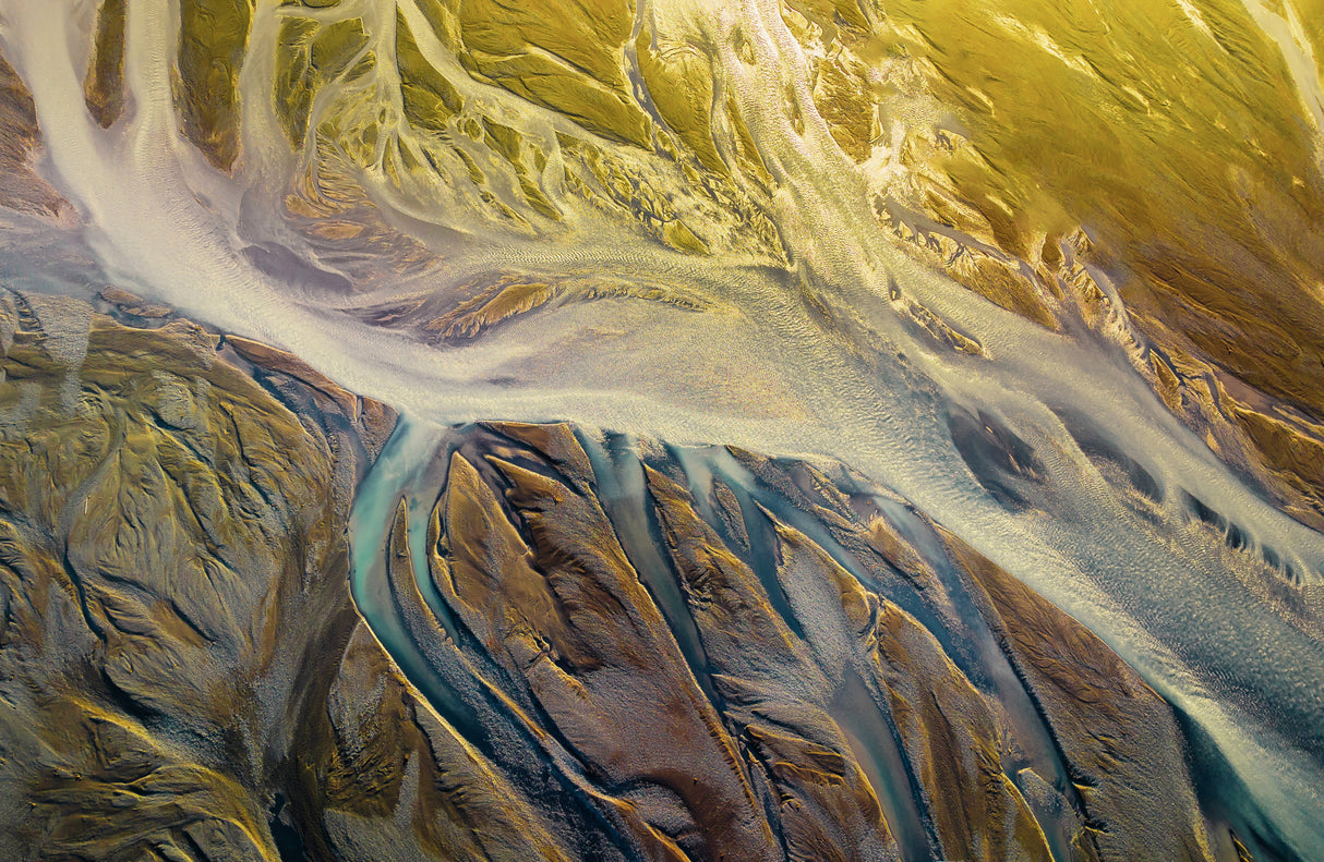 Spectral Serenity: Glacial Rivers at Sunset Poster och Canvastavla