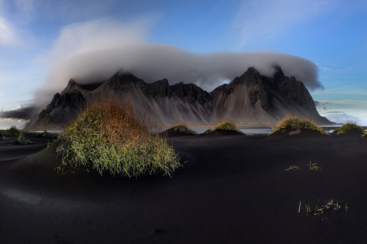 Stokksnes and Vestrahorn - The Vatnajökull region Poster och Canvastavla
