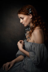 Portrait of a Girl Poster och Canvastavla
