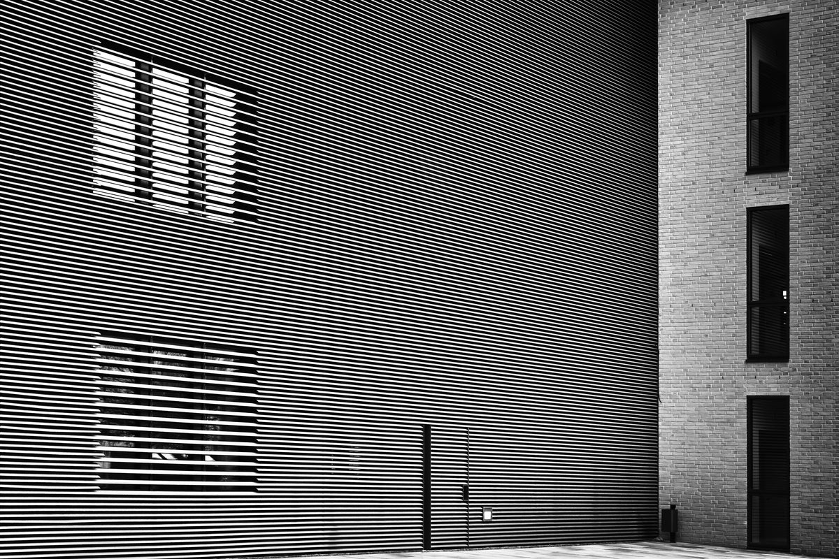 Building Corner Poster och Canvastavla