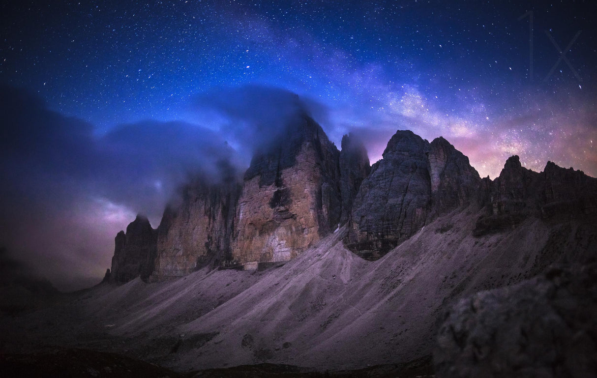 Tre Cime de Lavaredo at night Poster och Canvastavla