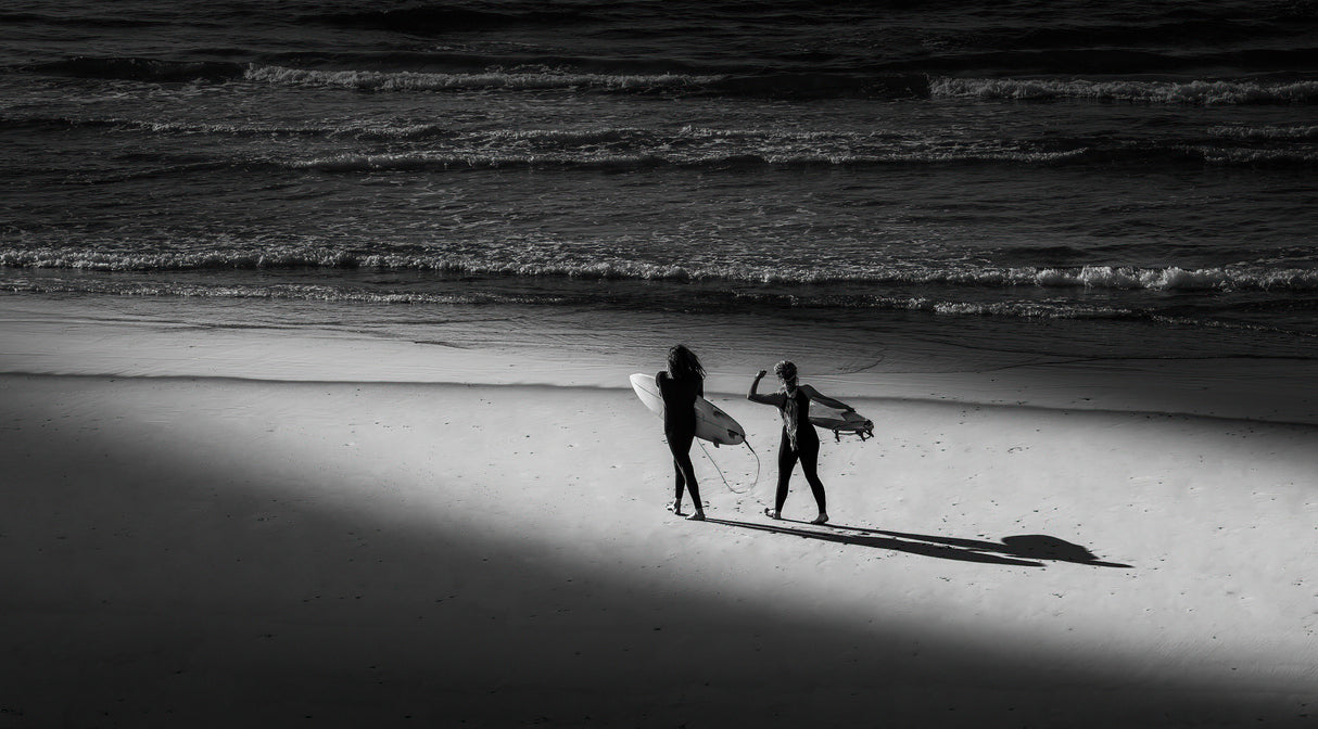 Surfing Beach Poster och Canvastavla