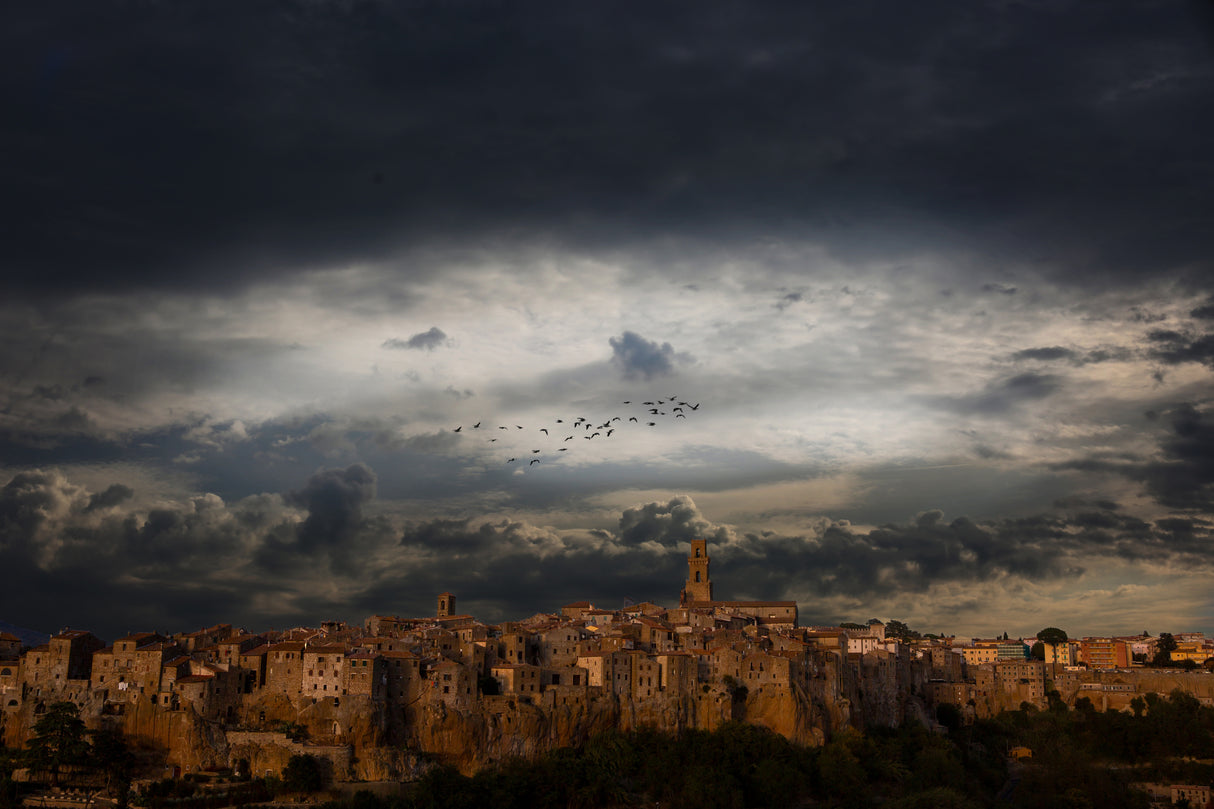 Pitigliano Poster och Canvastavla