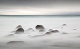 Rocks at Uttakleiv beach Poster och Canvastavla