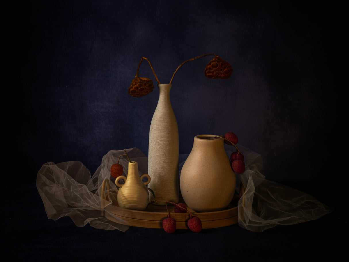Dry Lotus Pod and Lychee Poster och Canvastavla