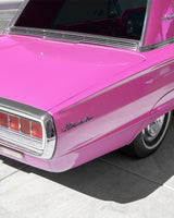 Vintage Pink 1965 Thunderbird Poster och Canvastavla