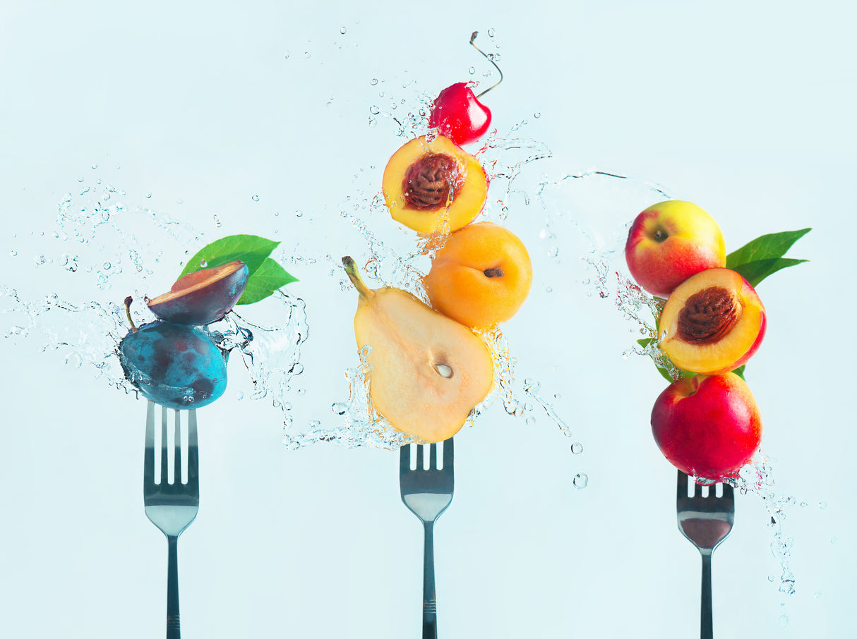 Making fruit salad Poster och Canvastavla