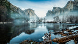 Snowy Winter in Yosemite Valley Poster och Canvastavla