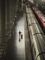 7 minutes for departure Poster och Canvastavla