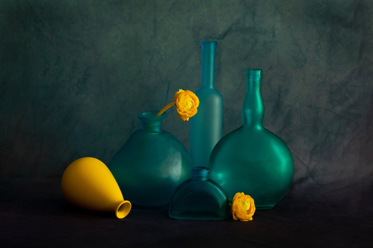 Ranunculus &amp; vases Poster och Canvastavla