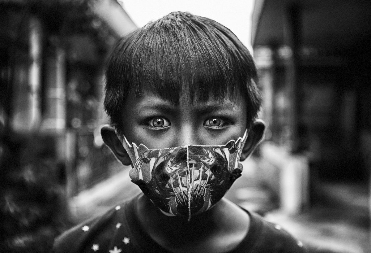 Naufal and his mask Poster och Canvastavla