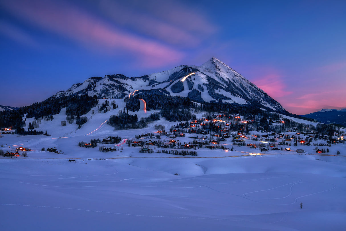 Ski Resort at Blue Hour Poster och Canvastavla