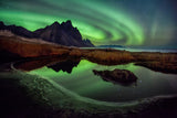 Lights in the night Poster och Canvastavla