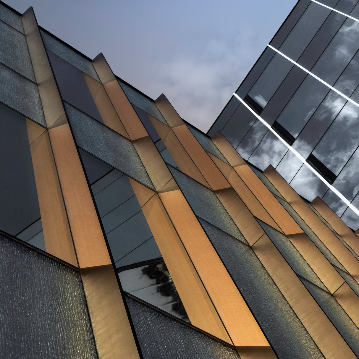gilded buttresses Poster och Canvastavla
