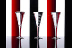 Red / Black and White inbetween Poster och Canvastavla