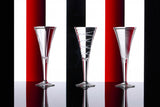 Red / Black and White inbetween Poster och Canvastavla
