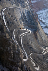 Winding road Poster och Canvastavla