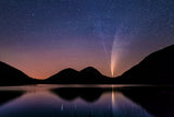 Comet NEOWISE over Jordan Pond Poster och Canvastavla