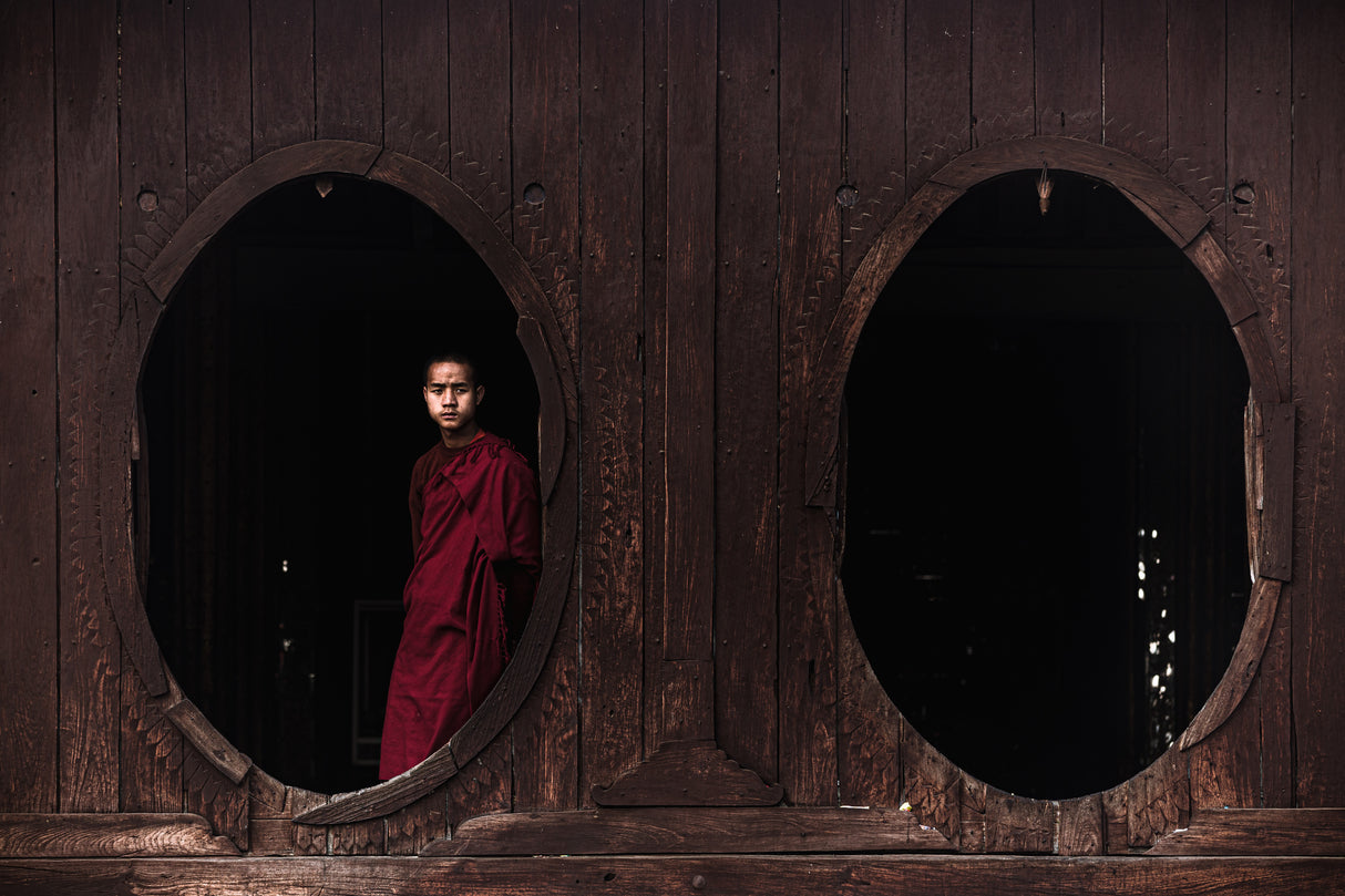 Two windows and the monk Poster och Canvastavla