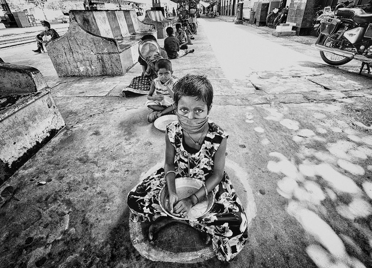 Hunger &amp; hope Poster och Canvastavla