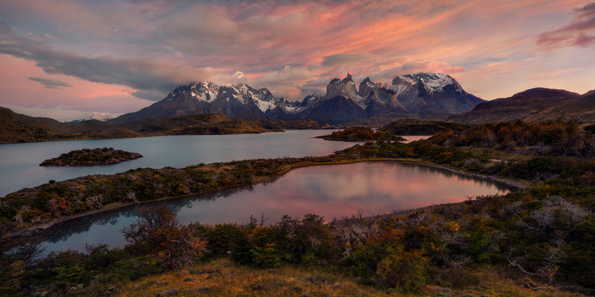 An explosion at sunrise in Patagonia. Poster och Canvastavla