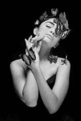 PASSION OF ELEGANCE IN MONOCHROME Poster och Canvastavla