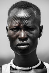 She is Mundari Poster och Canvastavla