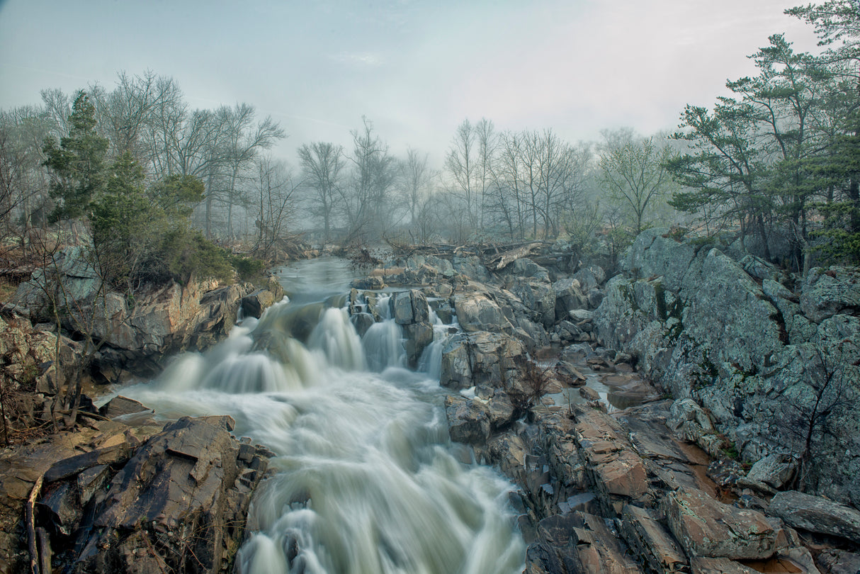 Dawn at Middle Falls Poster och Canvastavla