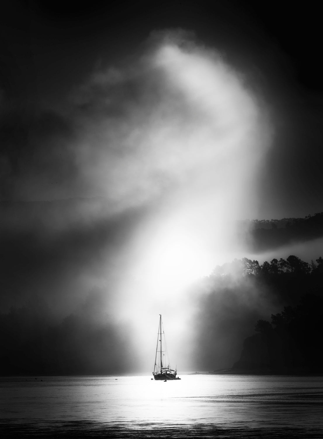 When will we manage to beat the fog? Poster och Canvastavla