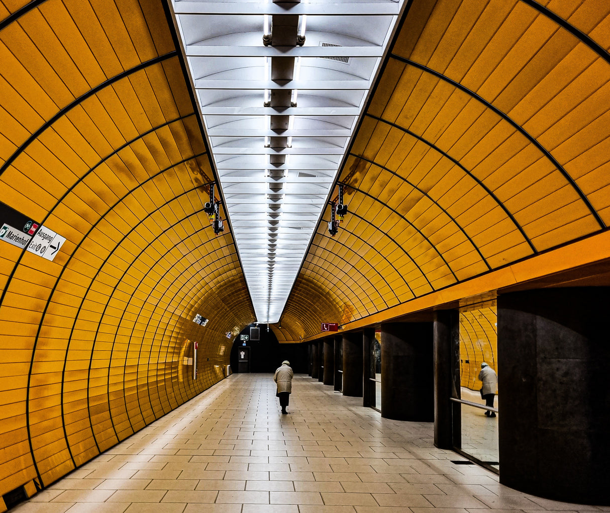 Le bout du tunnel. Poster och Canvastavla