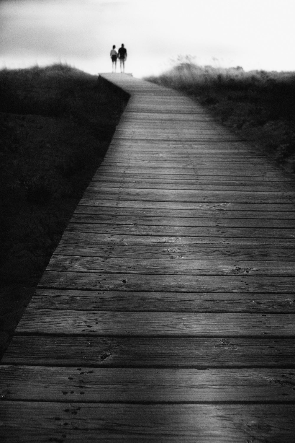 The long road to the beach Poster och Canvastavla