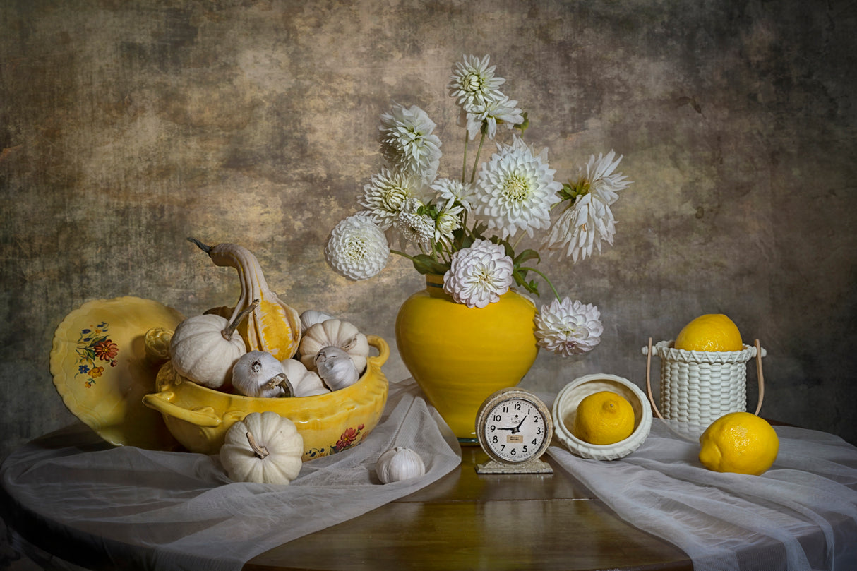 White Dahlia Flowers Poster och Canvastavla