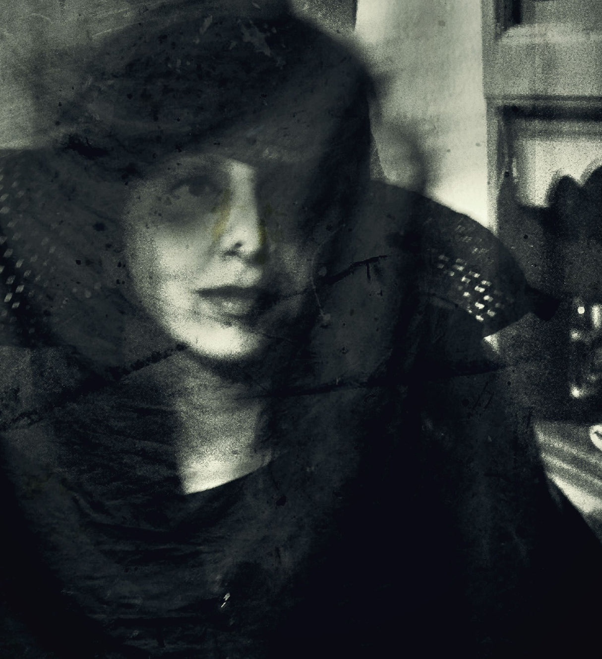 Shadows (portrait) Poster och Canvastavla