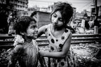 Morning hygiene in Dhaka slum Poster och Canvastavla
