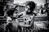 Morning hygiene in Dhaka slum Poster och Canvastavla