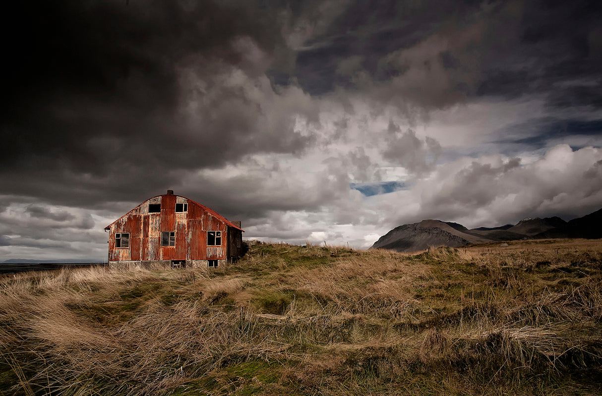 Before the Storm Poster och Canvastavla