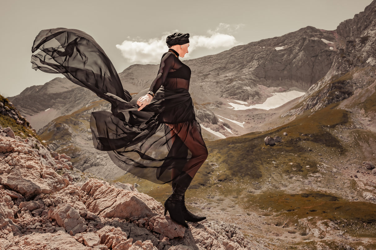 Beauty Of The Caucasus Poster och Canvastavla