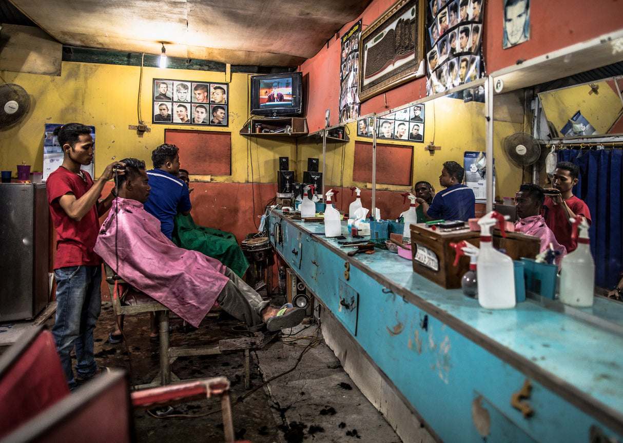 The barber shop of Labuan Bajo Poster och Canvastavla