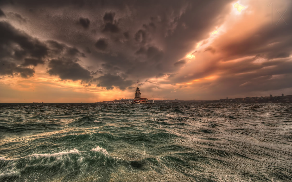 Maiden's Tower Poster och Canvastavla