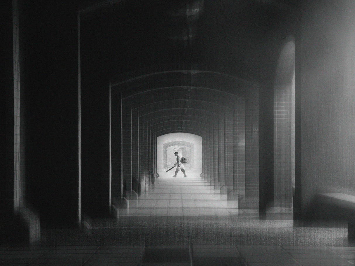 End of the Corridor Poster och Canvastavla