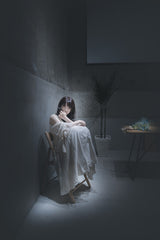 Bloom in the dark Poster och Canvastavla