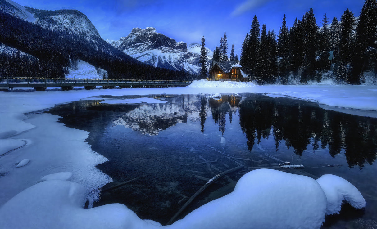 Emerald Lake Poster och Canvastavla