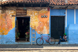 Street of Antigua Guatemala Poster och Canvastavla