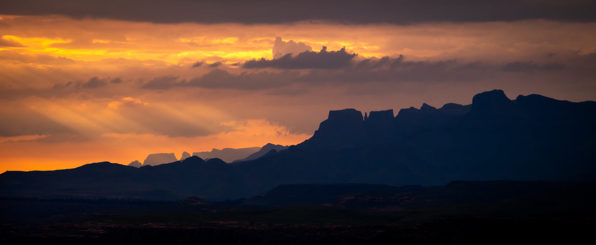 Sunrise Amphitheater Drakensberg Poster och Canvastavla