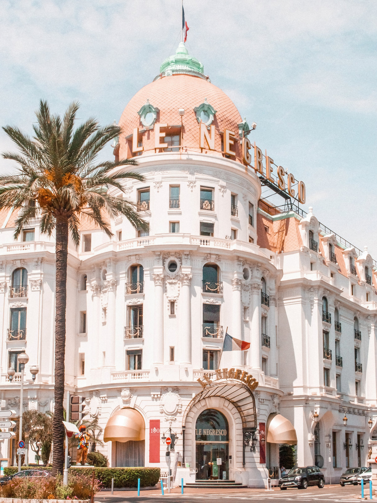 French Riviera Building Poster och Canvastavla