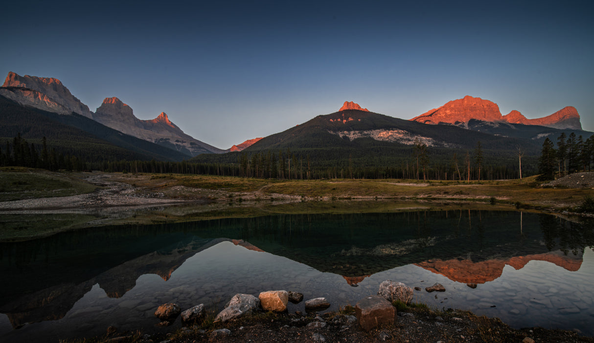 A calm sunrise moment Poster och Canvastavla