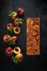 Field of peachy roses Poster och Canvastavla