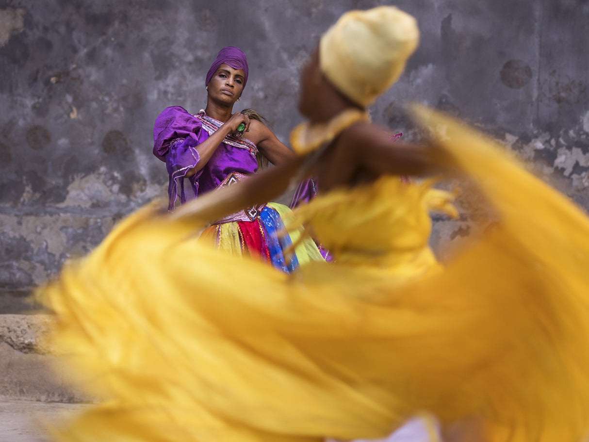 Dance to the end - Havana, Cuba Poster och Canvastavla