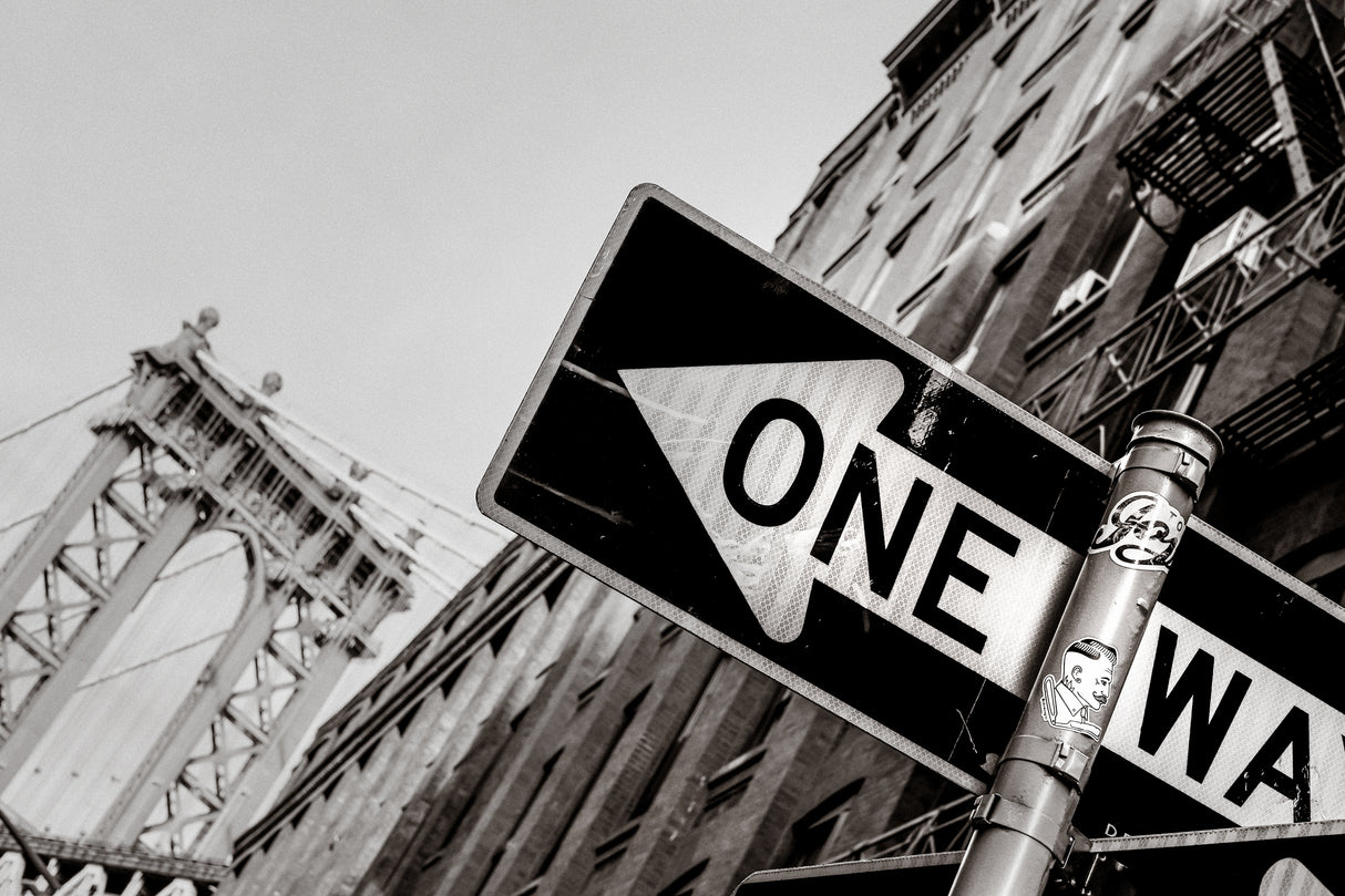 Manhattan Bridge One Way Poster och Canvastavla
