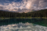 The tranquility of the lake Poster och Canvastavla